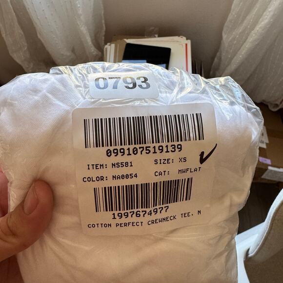 Madewell The Perfect Crewneck Tee WMNS XS White Cotton Short Sleeve Lightweight - Picture 9 of 9